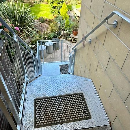 The Retreat, Luxury Studio Apartment In Bath With Parking Extérieur photo