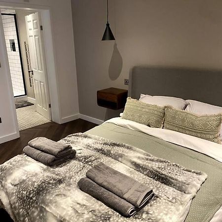 The Retreat, Luxury Studio Apartment In Bath With Parking Extérieur photo