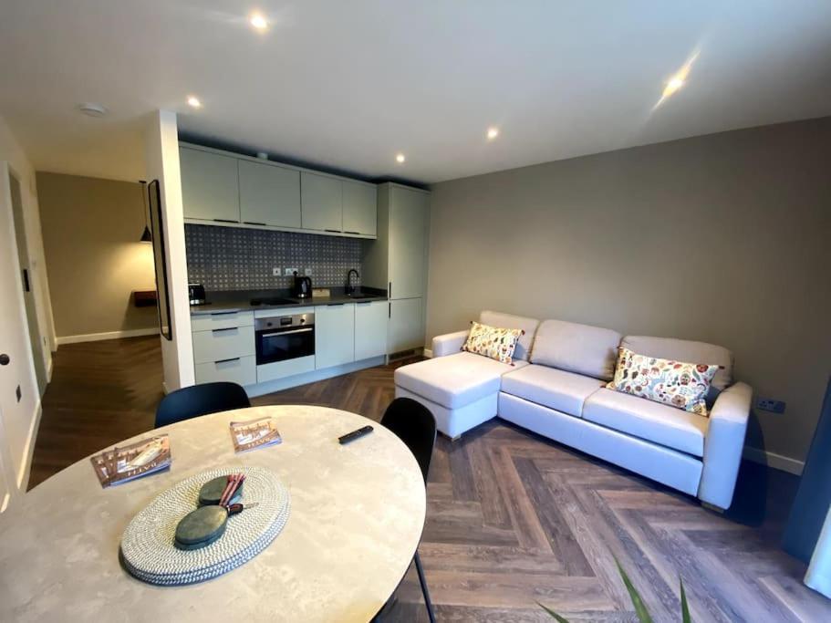 The Retreat, Luxury Studio Apartment In Bath With Parking Extérieur photo
