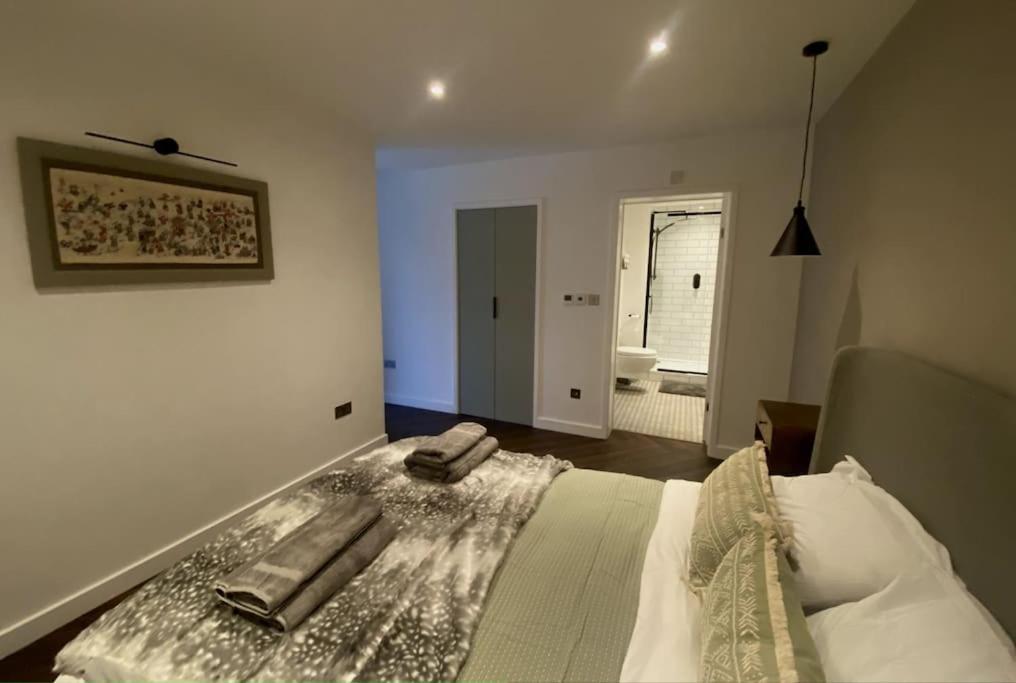 The Retreat, Luxury Studio Apartment In Bath With Parking Extérieur photo