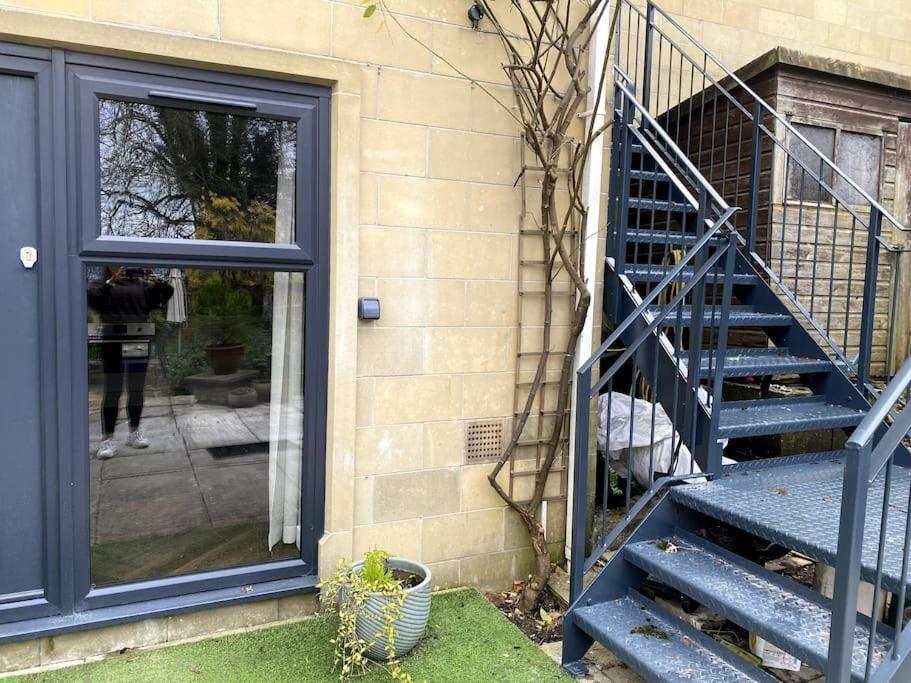 The Retreat, Luxury Studio Apartment In Bath With Parking Extérieur photo