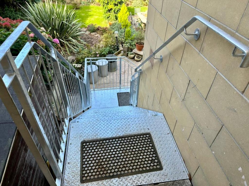 The Retreat, Luxury Studio Apartment In Bath With Parking Extérieur photo