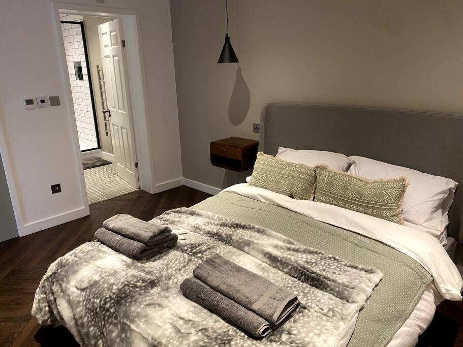 The Retreat, Luxury Studio Apartment In Bath With Parking Extérieur photo