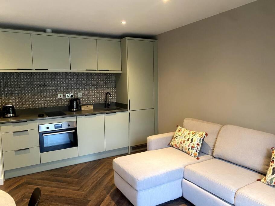 The Retreat, Luxury Studio Apartment In Bath With Parking Extérieur photo